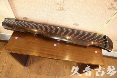 赤峰市●久音古琴  ●臻品推荐20230720 [犀牛皮纹伏羲式]